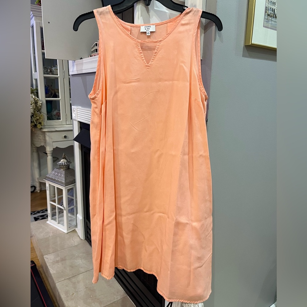 NEW Crown & Ivy Women’s Sleeveless Coral Salmon Tunic Dress